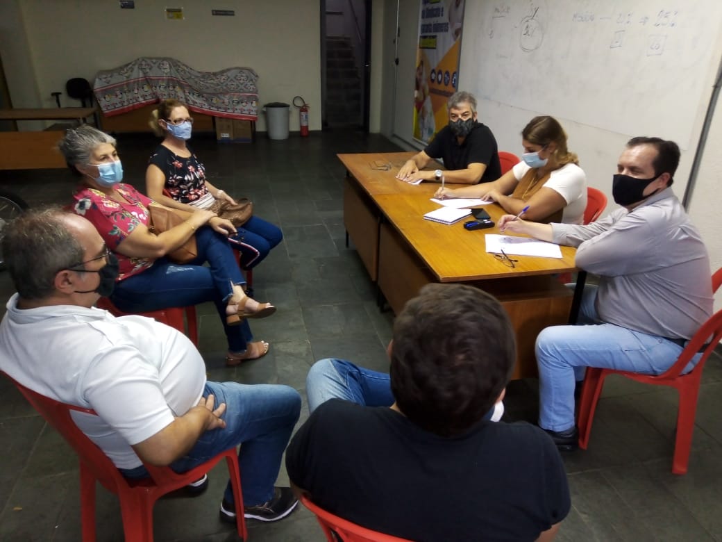 Imagem de Sindicato conversa com trabalhadores da CRAISA 